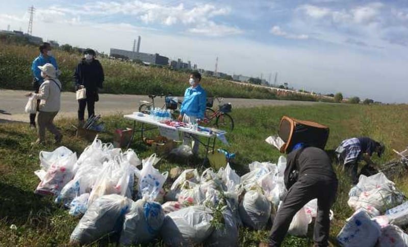 荒川土手清掃活動（川と海の未来をつくる2020）