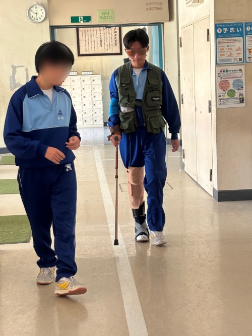 高齢者擬似体験（福祉学習ボランティア「縁」・戸田市）